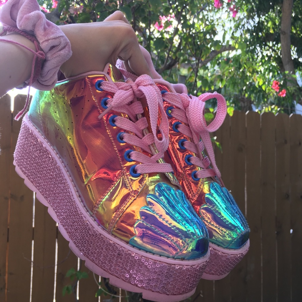 YRU Dollskill mermaid platform shoes